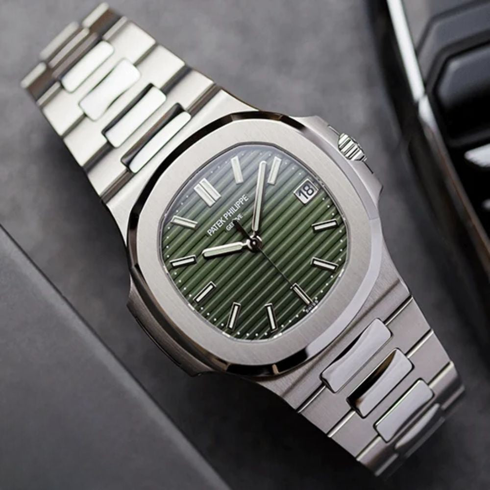 Nautilus 5711/1A-014 “Olive Green”