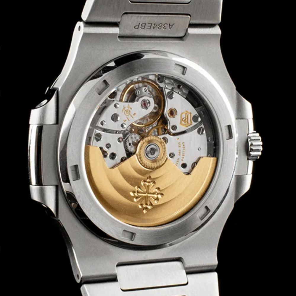 Nautilus 5711/1A-014 “Olive Green”